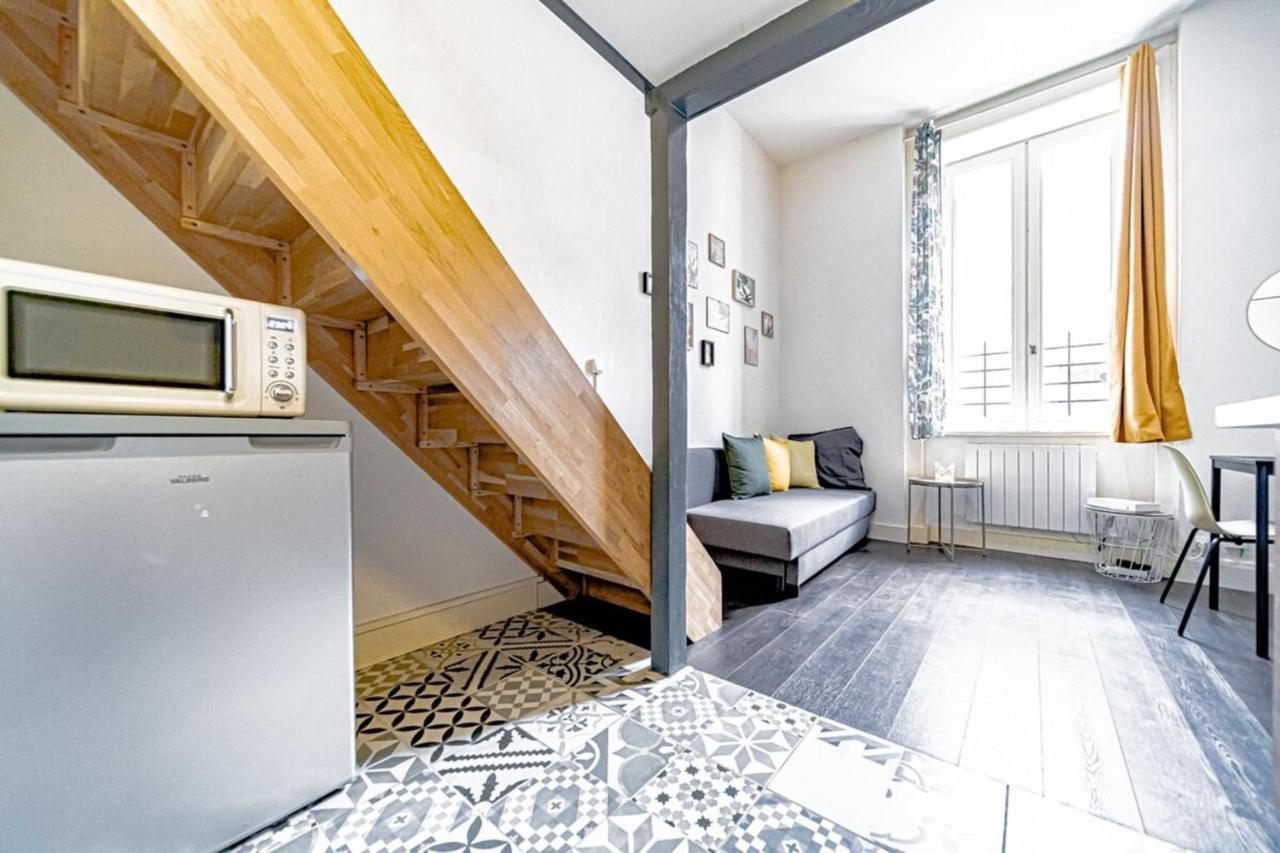 Ferienwohnung Studio Dumas-Charmant 2 Pers-Metro Valmy Lyon Exterior foto